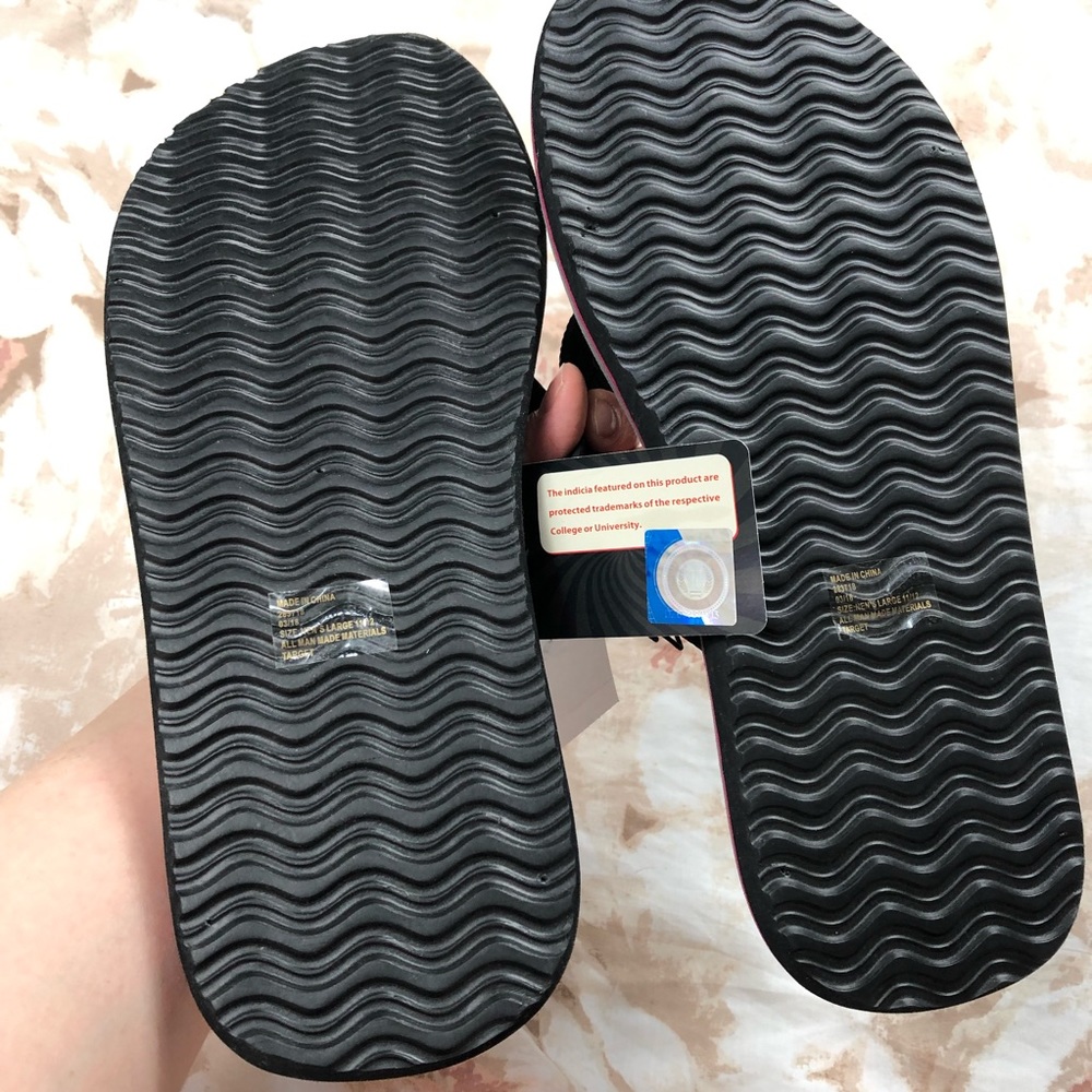 NCAA mens Minnesota Golden Gophers flip flops - Picture 3 of 3